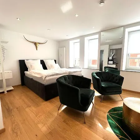 Apartment Centre